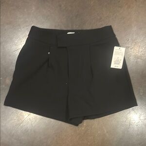 Women's High-Rise Tailored Shorts - A
New Day, black sz 8